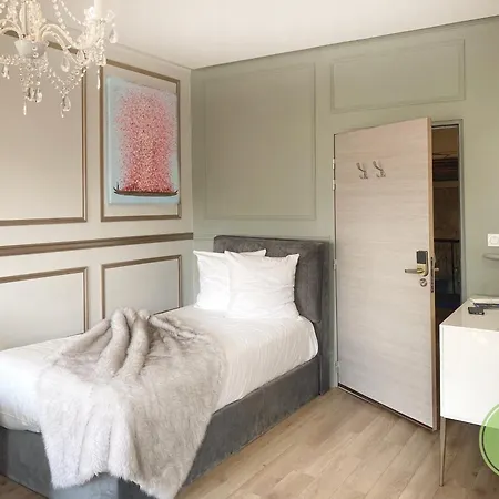 Life Renaissance - New Concept - Place Kleber * Strazburg