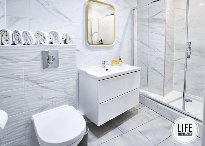 Life Renaissance - New Concept - Place Kléber Strasbourg