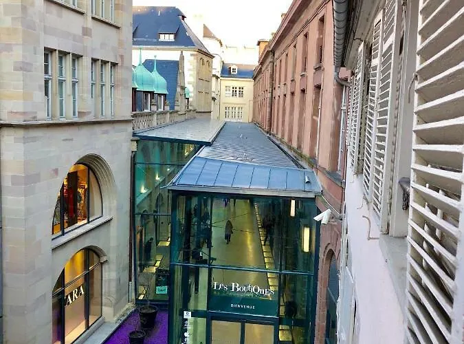 Life Renaissance - New Concept - Place Kleber Appartement Straatsburg