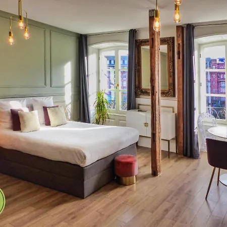 Life Renaissance - New Concept - Place Kleber Daire *