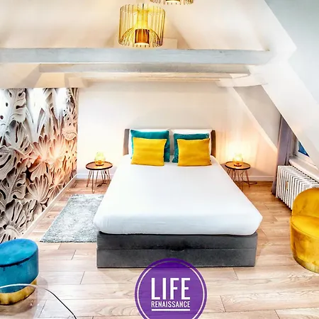 Life Renaissance - New Concept - Place Kleber * Strazburg